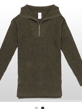 Green Lole Long Evelyn
Sweater size Small